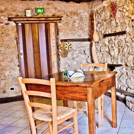 La Chiocciola Bed & Breakfast Trentinara Bagian luar foto