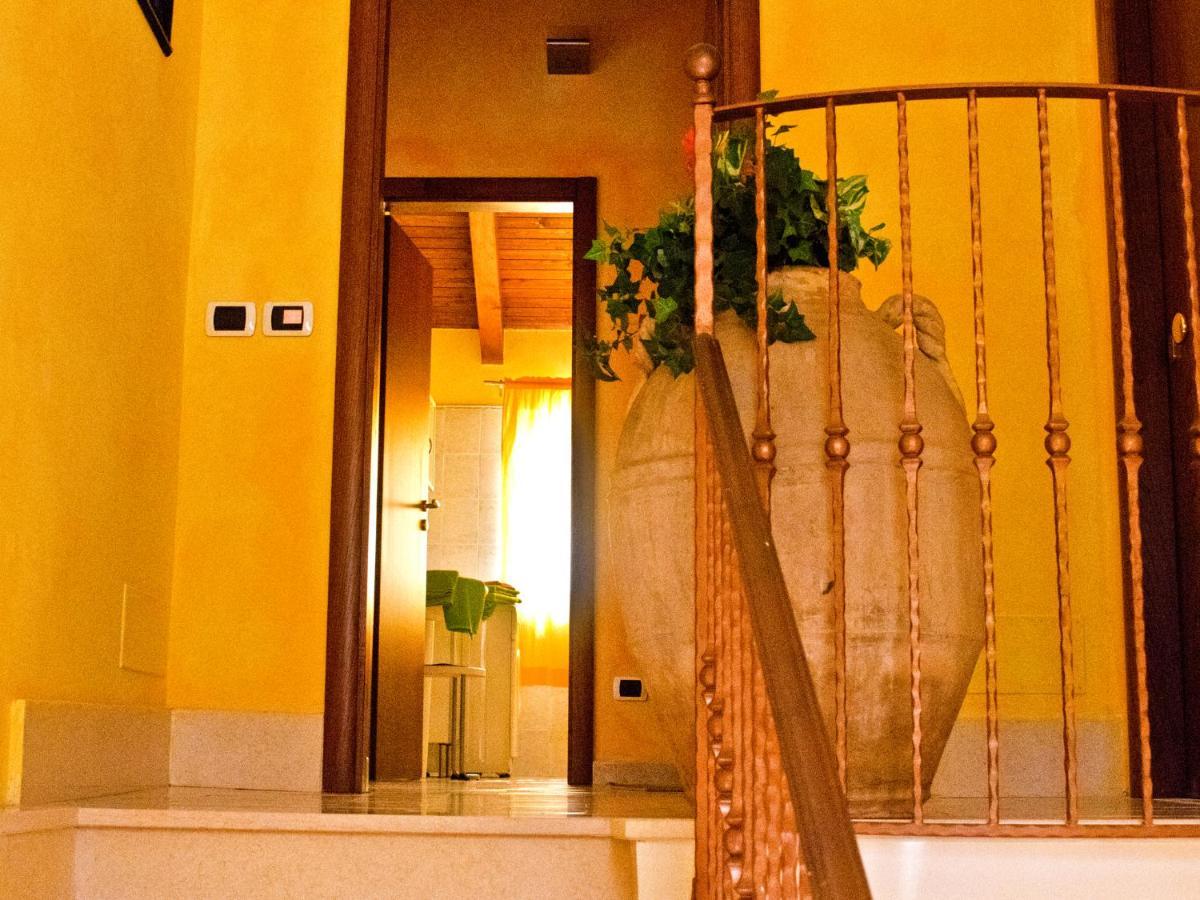 La Chiocciola Bed & Breakfast Trentinara Bagian luar foto
